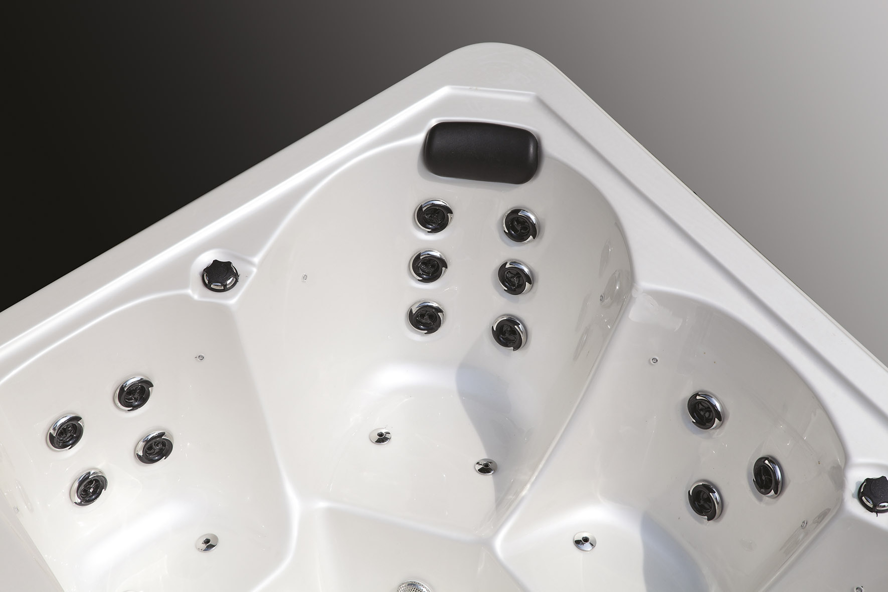  BG-6607 Bigeer new design Balboa system spa bathtub hot tub with overflow system swimming pool